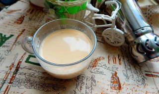 焦糖奶茶的做法（焦糖奶茶的做法和配方）