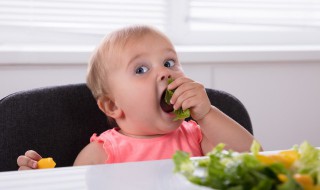 宝宝吃饭的三种禁忌 宝宝吃饭的三种禁忌有哪些