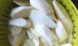 炒茭白用开水焯吗 炒茭白用开水焯吗多久