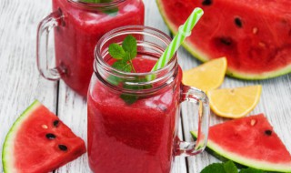 西瓜不放冰箱会坏吗 切了的西瓜不放冰箱会坏吗