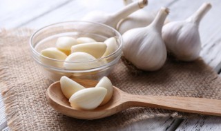 醋泡大蒜能减肥吗（醋泡大蒜能减肥吗有效果吗）