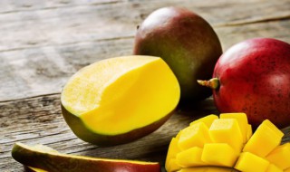 青皮芒怎么切 青皮芒果怎么切方便吃