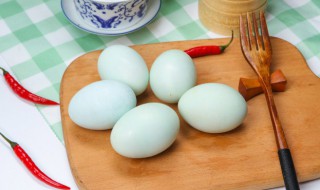 咸鸭蛋为什么会流油 咸鸭蛋为什么会流油脂