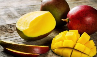 芒果黑了一块还能吃吗（芒果黑了一块还能吃吗图片）