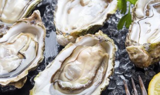 生蚝放火锅里煮多长时间 生蚝放火锅里煮多长时间能熟