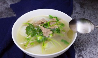 白萝卜炖羊肉做法（白萝卜炖羊肉做法大全）