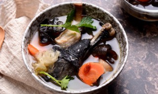 纯鸡汤怎么炖好喝（纯鸡汤怎么炖好喝视频）