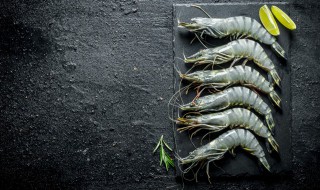 油焖大虾简单步骤（油焖大虾简单步骤视频）