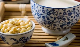 常喝豆浆的好处和坏处 孕妇常喝豆浆的好处和坏处