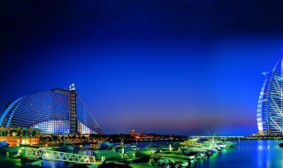 迪拜帆船酒店造价（迪拜帆船酒店造价30亿）