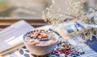 中国腊八节吃什么传统食物好 腊八节吃的食物