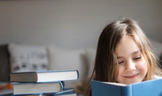 简单干净有诗意的女孩名字 有诗意女孩子名字