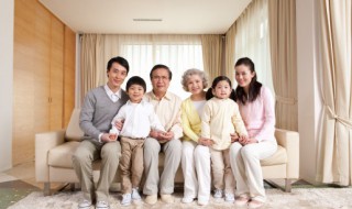亲生父母和养父母怎么选 亲生父母和养父母谁的恩情大