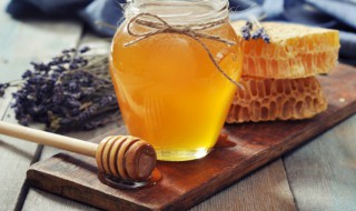 蜂蜜 有什么功效 蜂蜜对人体的益处
