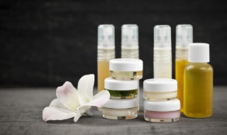 正确的护肤品使用顺序（正确的护肤品使用顺序穆丝）