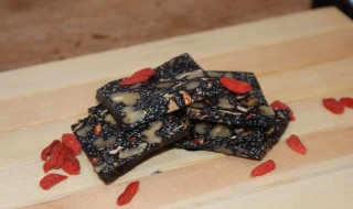 女人吃阿胶有什么好处 女人吃阿胶有什么好处和坏处