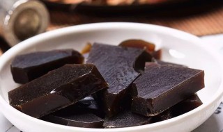 吃阿胶有什么好处（吃阿胶有什么好处和功效）