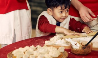 怎么包饺子最简单方法 怎样包饺子教程