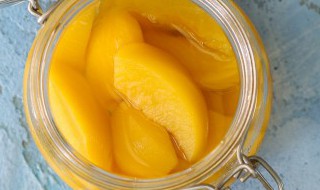泡盐水黄桃的方法 泡盐水黄桃的方法是什么