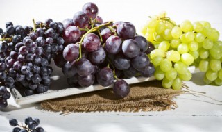 葡萄干怎么吃能补血 葡萄干怎么吃补血效果最好