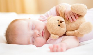 新生儿一天睡多久 新生儿一天睡多久算正常