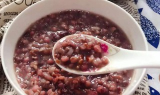 红小豆薏米赤小豆怎么去湿气 请问红豆薏米赤小豆汤可以祛湿吗?