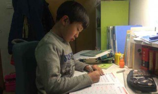 小班下学期幼儿评语（小班下学期幼儿评语大全简短）