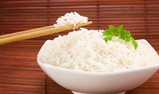 蒸米饭（蒸米饭水和米的比例）