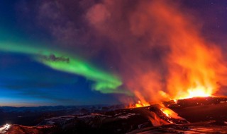 冰岛火山爆发原因（冰岛火山爆发原因）