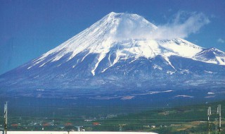 谁能凭爱意要富士山私有啥意思（谁能凭爱意要富士山私有.是什么意思）