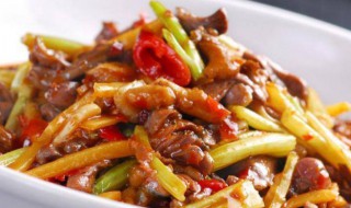芹菜炒鸡杂的家常做法（芹菜炒鸡杂的家常做法窍门）