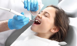 口腔医学技术和口腔医学有什么区别 口腔医学技术口腔医学有什么区别 就业