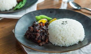 正宗台湾卤肉饭 正宗台湾卤肉饭的步骤