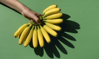 香蕉不能和什么一起吃的禁忌（香蕉不能和什么一起吃的禁忌呢）