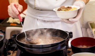 黑豆墨鱼汤作用与功效功效令人惊讶 墨鱼炖黑豆怎么做好吃