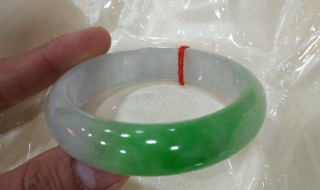 巴山玉与翡翠的区别 巴山玉与翡翠的区别介绍