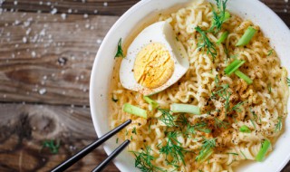 煮泡面可以加什么配菜 泡面里面加什么配菜好吃