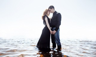 爱情短句100条（爱情短句100条 爱情句子表达心情长久）