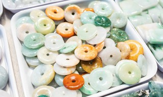 如何判定翡翠好坏（翡翠好坏如何鉴定）