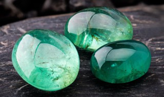 冰种翡翠的价格（冰种翡翠多少钱）