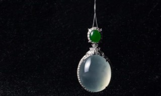 冰种阳绿翡翠价格（冰阳绿翡翠值钱吗）