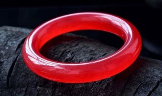 冰种红翡翠（冰种红翡翠的价值）