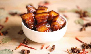 冬天都吃的比较油腻 夏天不想吃油腻的东西