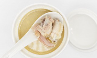 猪肚子炖什么好吃（猪肚子炖什么好吃一点）