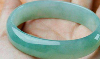 翡翠分什么种（翡翠分什么种?）