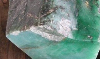 板三桥翡翠原石特点 百山桥翡翠原石的特点
