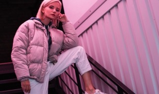 羽绒服清洗小妙招 羽绒服清洗小妙招不用水洗