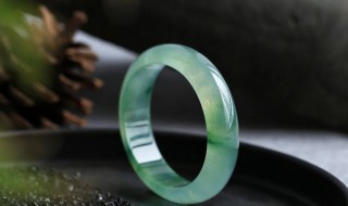 冰糯种翡翠好吗 糯冰种的翡翠好吗