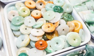 天然翡翠的作用（翡翠的天然性）