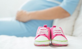 鞋子橡胶发黄怎么变白 鞋子橡胶发黄怎么变白的短视频